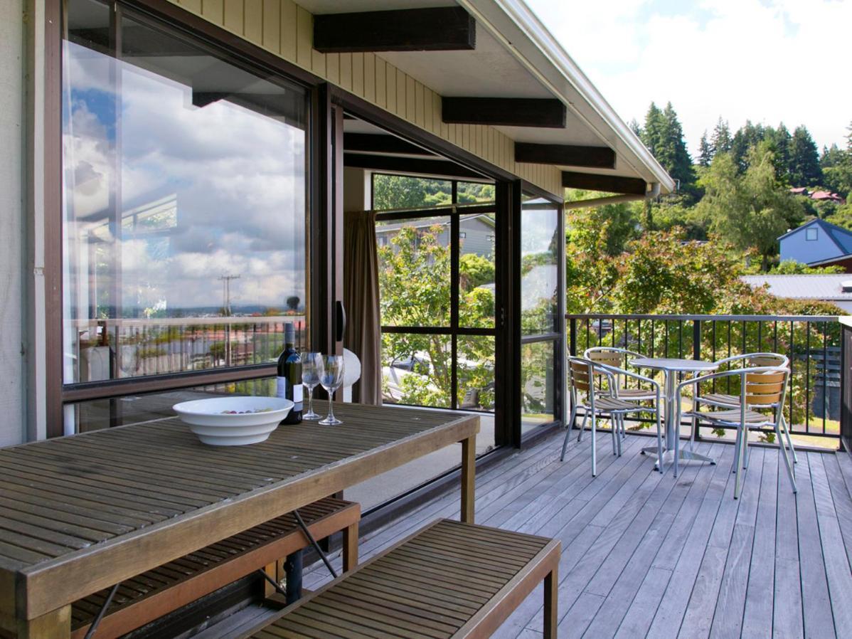 Acacia View At No 3 - Acacia Bay Holiday Home Taupo Exterior foto